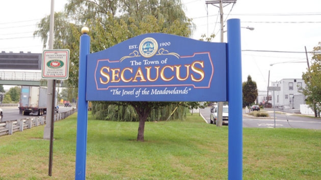 Dealership near me in Secaucus NJ - used Cars for sale