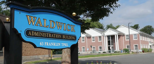 Dealership near me in Waldwick NJ - used Cars for sale