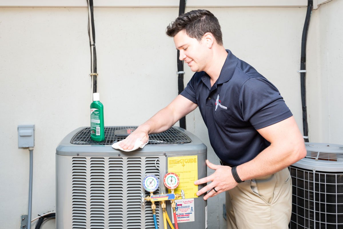 HVAC Technician Service Visit
